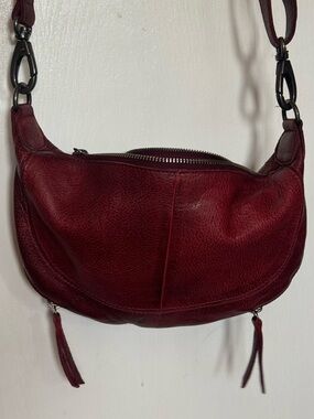 Women's Burgundy Leather Crossbody Bag